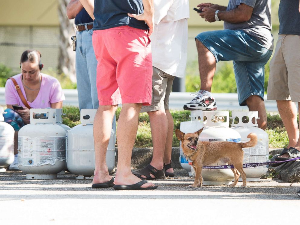 PHOTO: Residents wait in line at a gas station in Fort Lauderdale, Fla., on Sept.6, 2017, as residents stock up in preparation for hurricane Irma.
