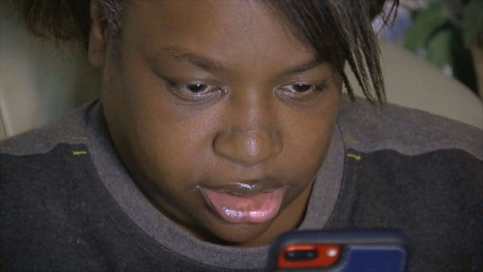 PHOTO: Angel Goss, 38, of Cincinnati, waited 10 years for a donor match but her donor kidney was ruined after the plane carrying it was grounded in South Carolina due to Hurricane Michael.