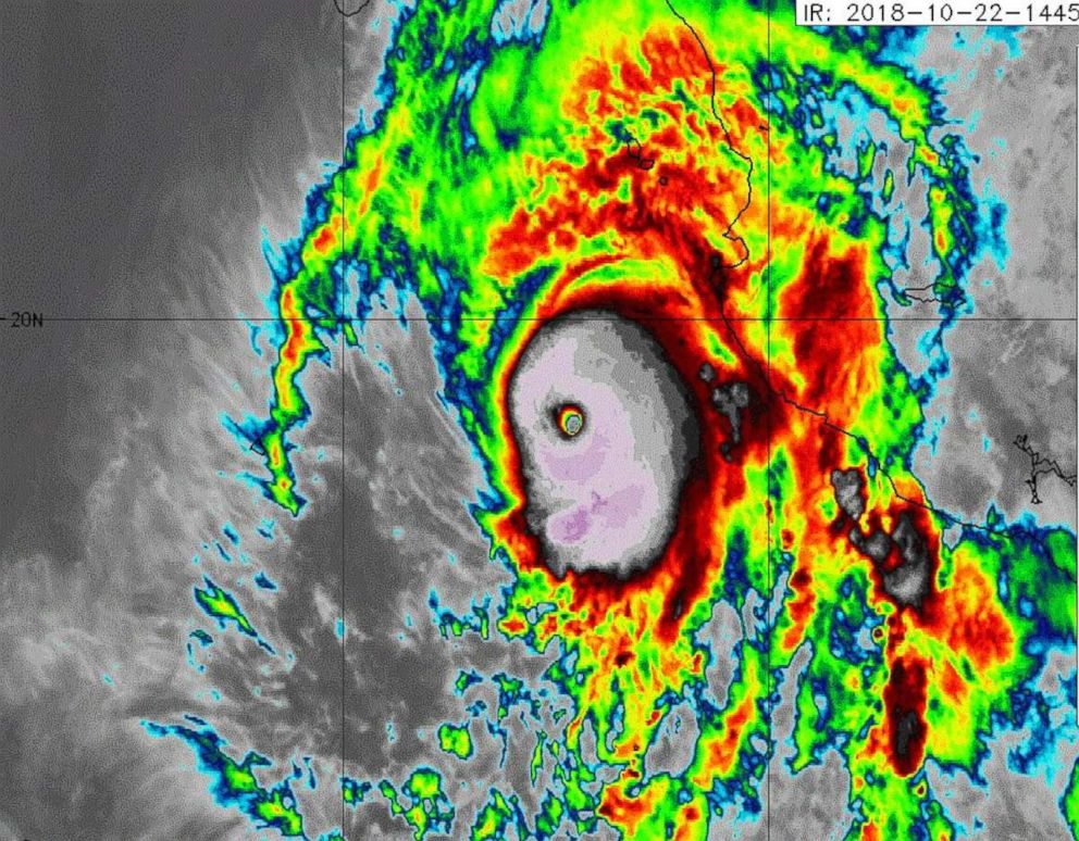 hurricane-willa-mexico-ht-mem-181022_hpEmbed_9x7_992.jpg