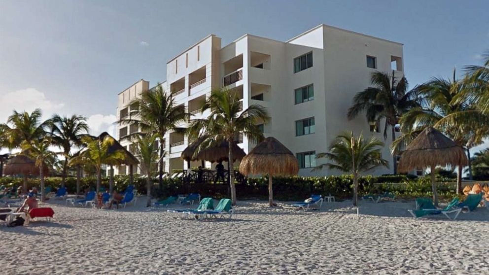 2 dead after shootout between alleged drug gangs near Cancun resorts