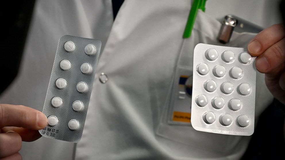 PHOTO: Medical staff shows tablets containing hydroxychloroquine, Feb. 26, 2020.