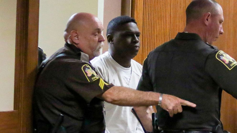 PHOTO: Ibrahim Yazeed, center, appears in court for a hearing on the disappearance of college student Aniah Blanchard, on Wednesday, Nov. 20, 2019 in Opelika, Ala.
