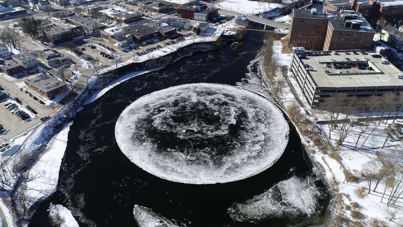 Heres what causes giant spinning ice discs like the one in Maine