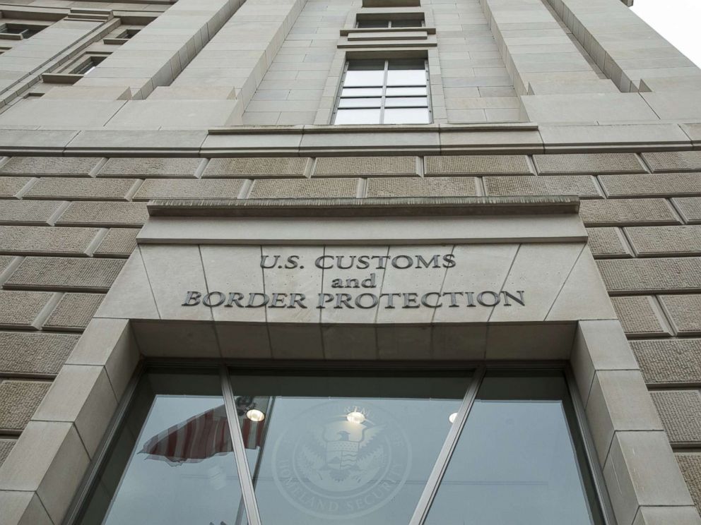 PHOTO: Entrance of the U.S. Customs and Border Protection headquarters in Washington, D.C. on March 7, 2017.