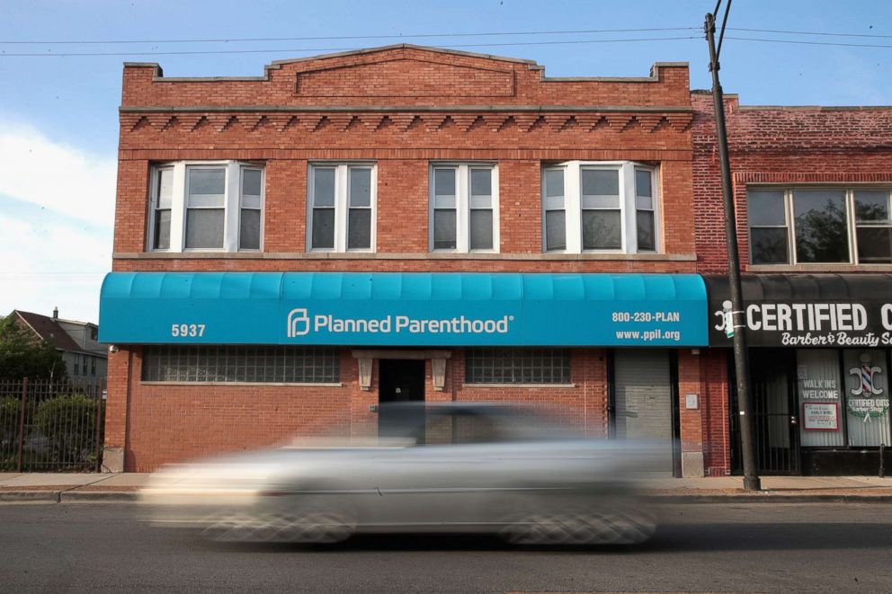 PHOTO: A motorist passes a Planned Parenthood clinic, May 18, 2018, in Chicago, Illinois.