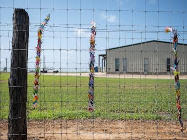 Democrats urge DHS to shut down Dilley immigration detention center