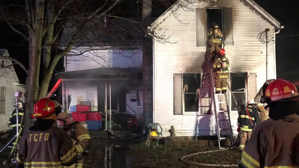 fire children indiana die siblings escape mom alive while dead tragedy