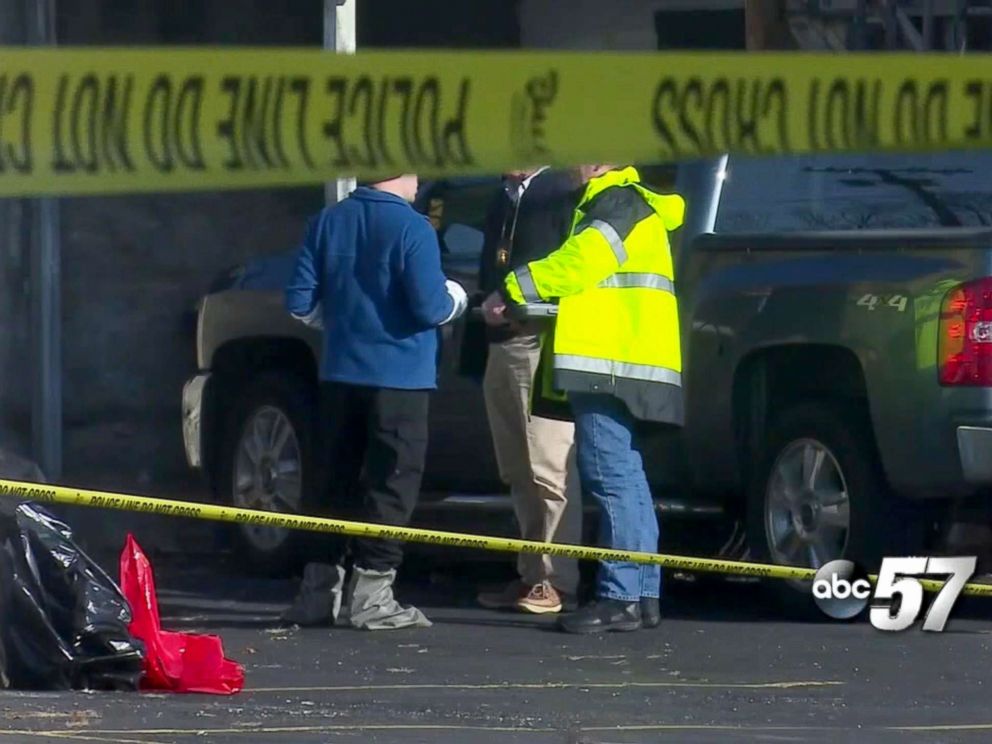   PHOTO: Scene where Breana Rouhselang, 17, was found dead in a dumpster at St. Joseph Conuty, Indiana, authorities said. 