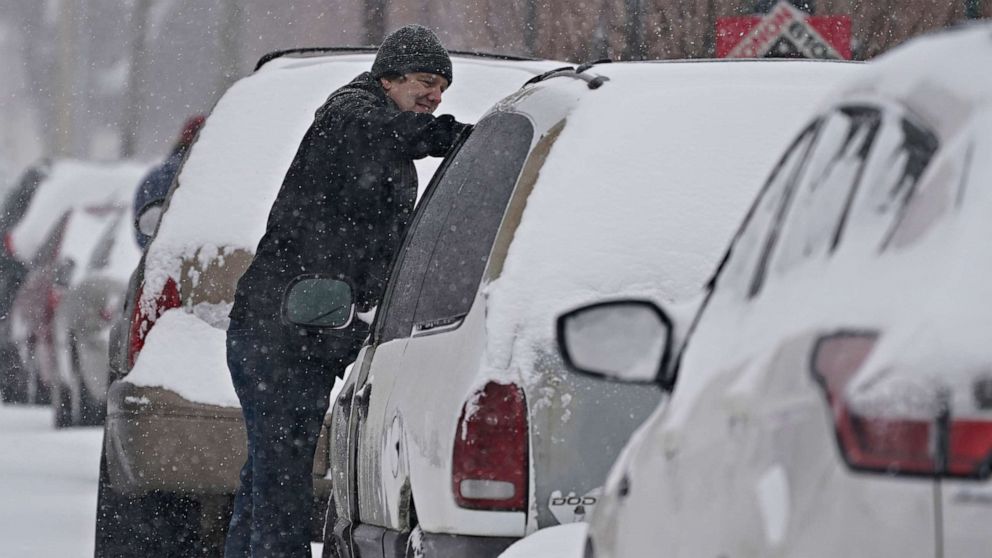 Massive winter storm takes aim at I-95 corridor: Latest forecast