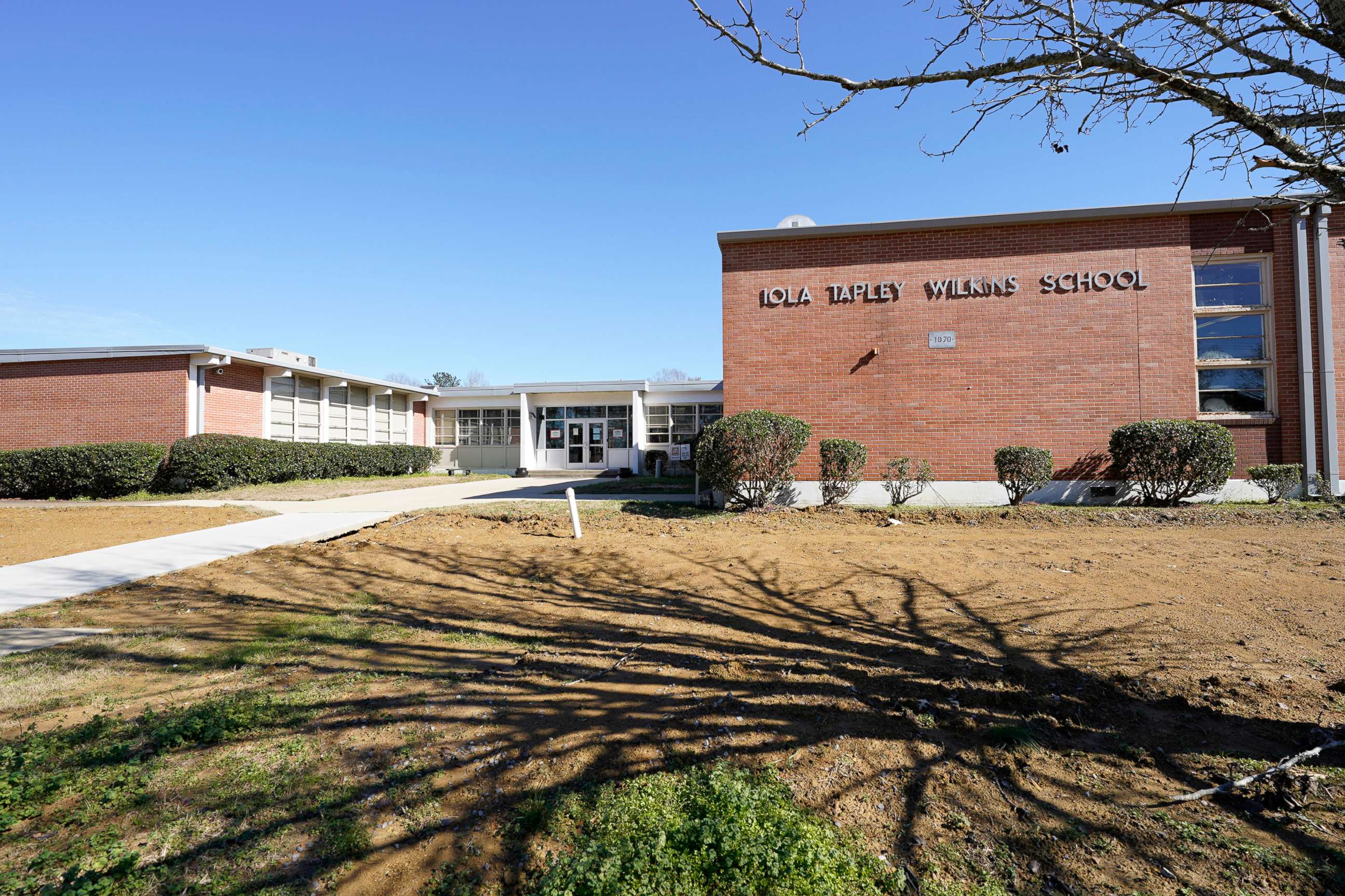 PHOTO: Iola Tapley Wilkins Elementary School is among eight public schools assigned to virtual learning due to low or no water pressure in Jackson, Miss., on Jan. 26, 2022.