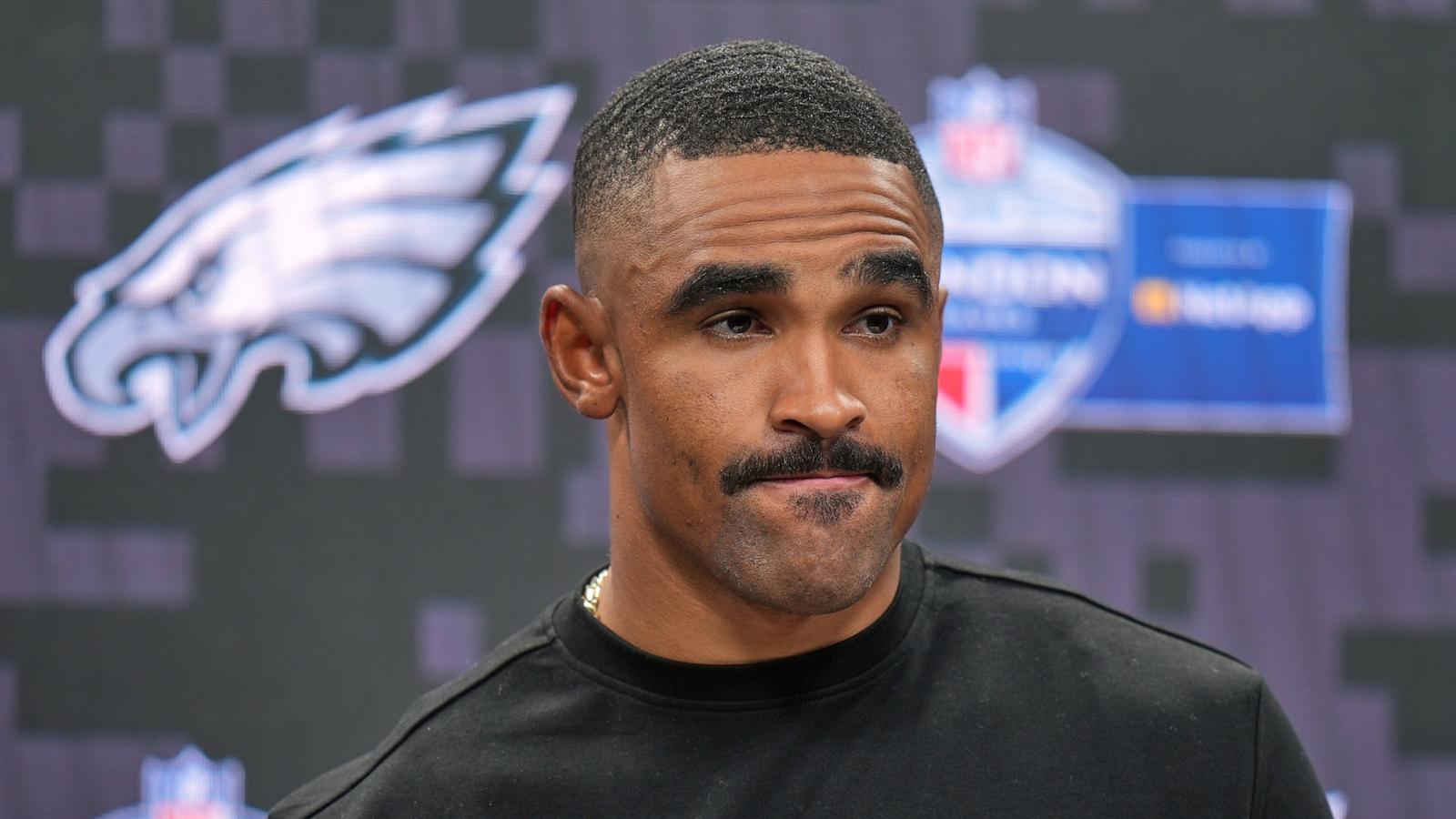 What to know about Jalen Hurts' blood clot as Eagles QB is sidelined