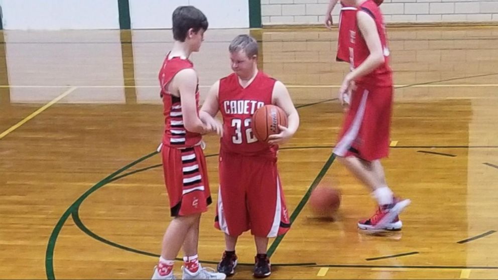 PHOTO: James Myer-Gerd, a senior with Down syndrome, hit a no-look, backward shot from half-court during halftime.
