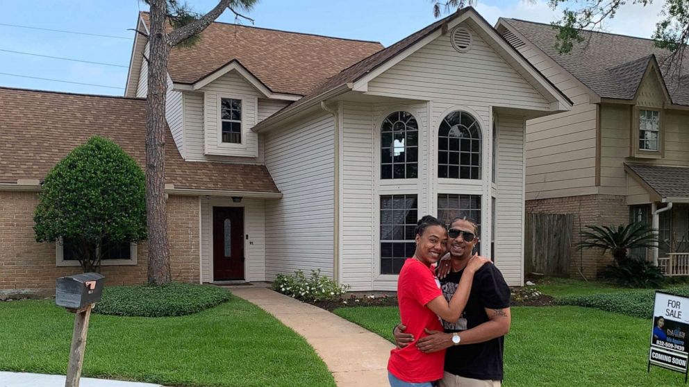 PHOTO: Jarvis and Renada Claiborne decided to stop their home search after five months because they were priced out of the market.