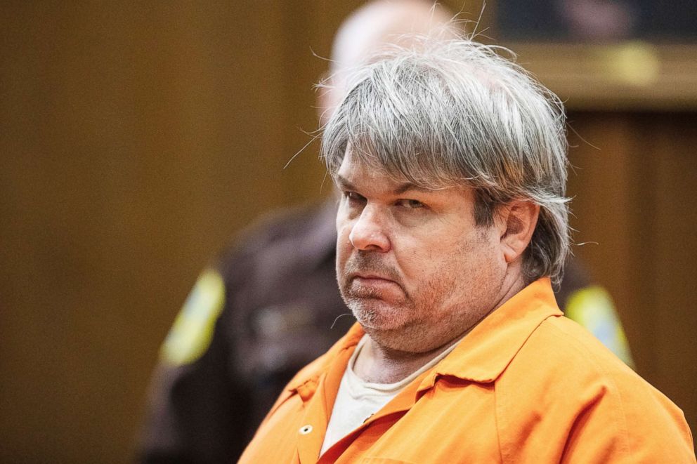 PHOTO: Jason Dalton stands in front of Judge Alexander C. Lipsey as he is sentenced to life in prison without possibility of parole for six counts of murder and several other charges at the Kalamazoo County Courthouse in Kalamazoo, Michi., Feb. 5, 2019.