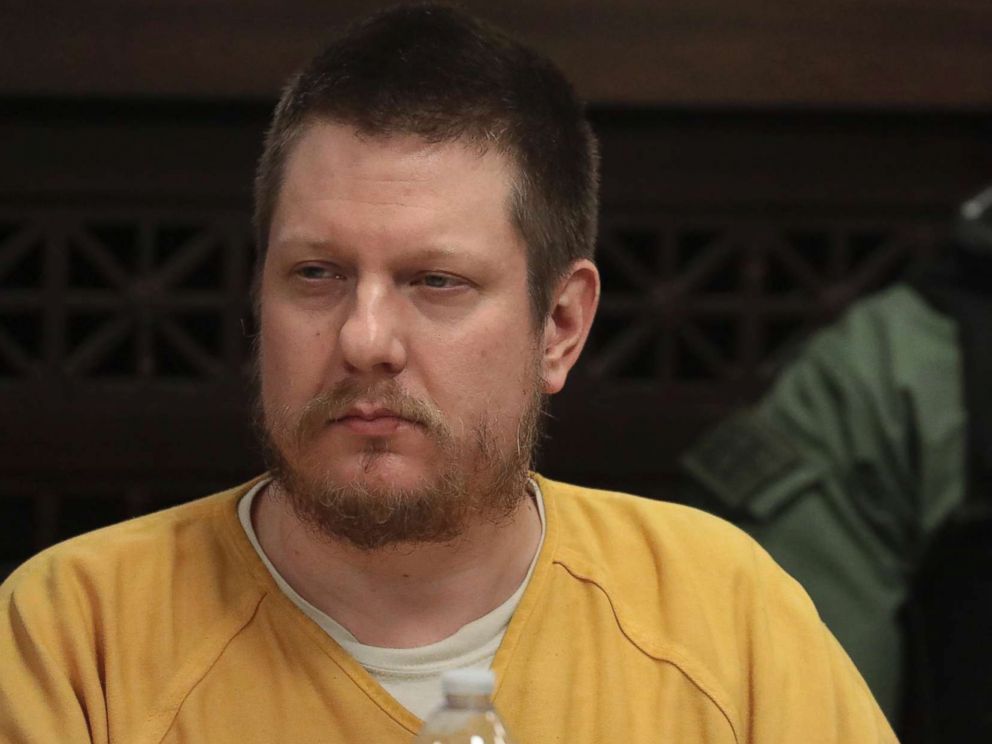 PHOTO: Former Chicago police Officer Jason Van Dyke attends his sentencing hearing at the Leighton Criminal Court Building in Chicago, Jan. 18, 2019.