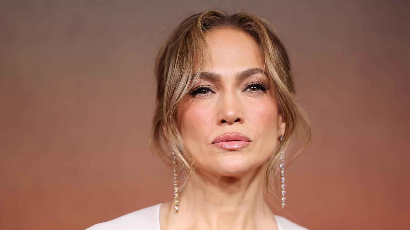 PHOTO: Jennifer Lopez poses during the 'Atlas' Mexico City Fan Event at Plaza Toreo Parque Central, on May 21, 2024, in Naucalpan de Juarez, Mexico.