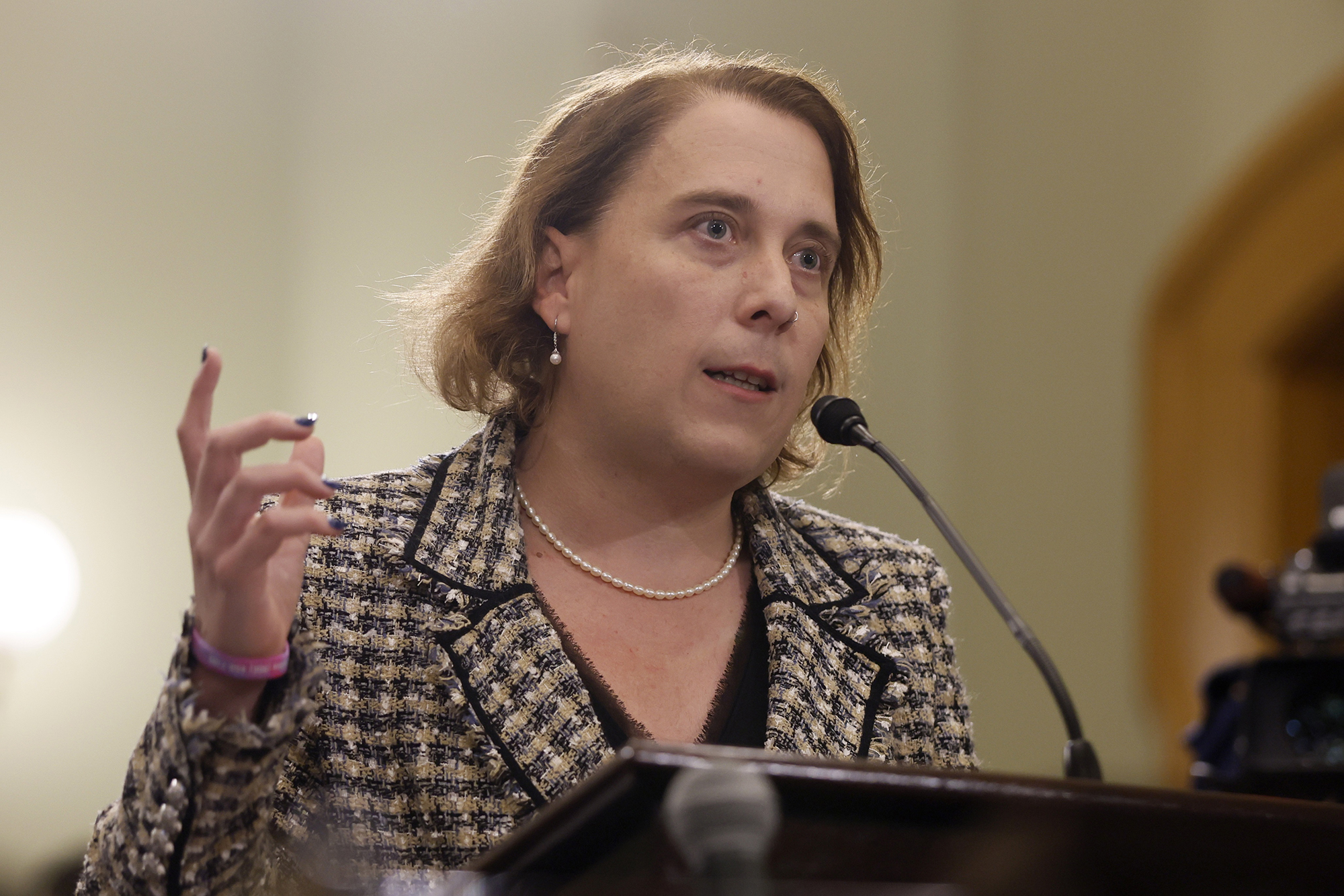 PHOTO: Jeopardy! champion Amy Schneider, who opposes a bill before Ohio lawmakers that would curtail access to hormone therapy and other medical procedures for transgender minors, testifies at the Ohio Statehouse in Columbus, Ohio, Nov. 16, 2022