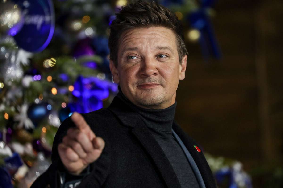 PHOTO: In this file photo, Jeremy Renner poses for photographers upon arrival at the United Kingdom fan screening of "Hawkeye," in London, Nov. 11, 2021.