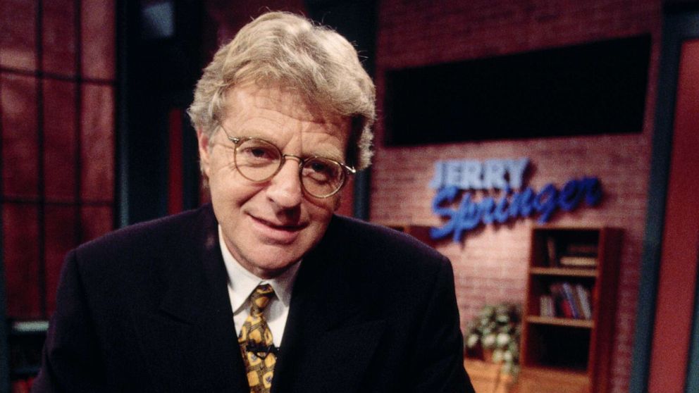 VIDEO: Talk show host Jerry Springer dies at 79