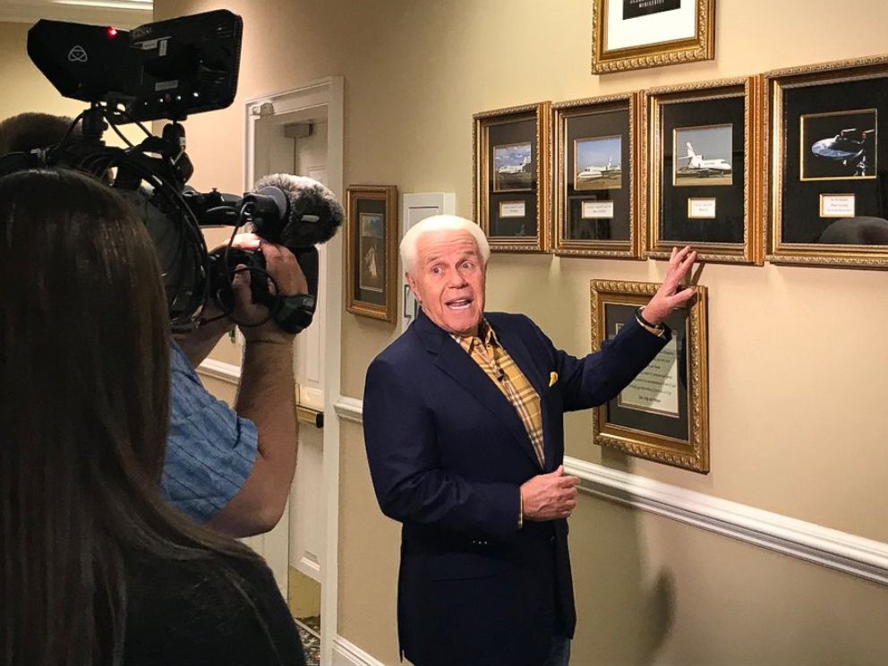 PHOTO: During his show "This Week With Jesse" on May 21, evangelical minister Jesse Duplantis asked worshipers to help him pay for a new jet.