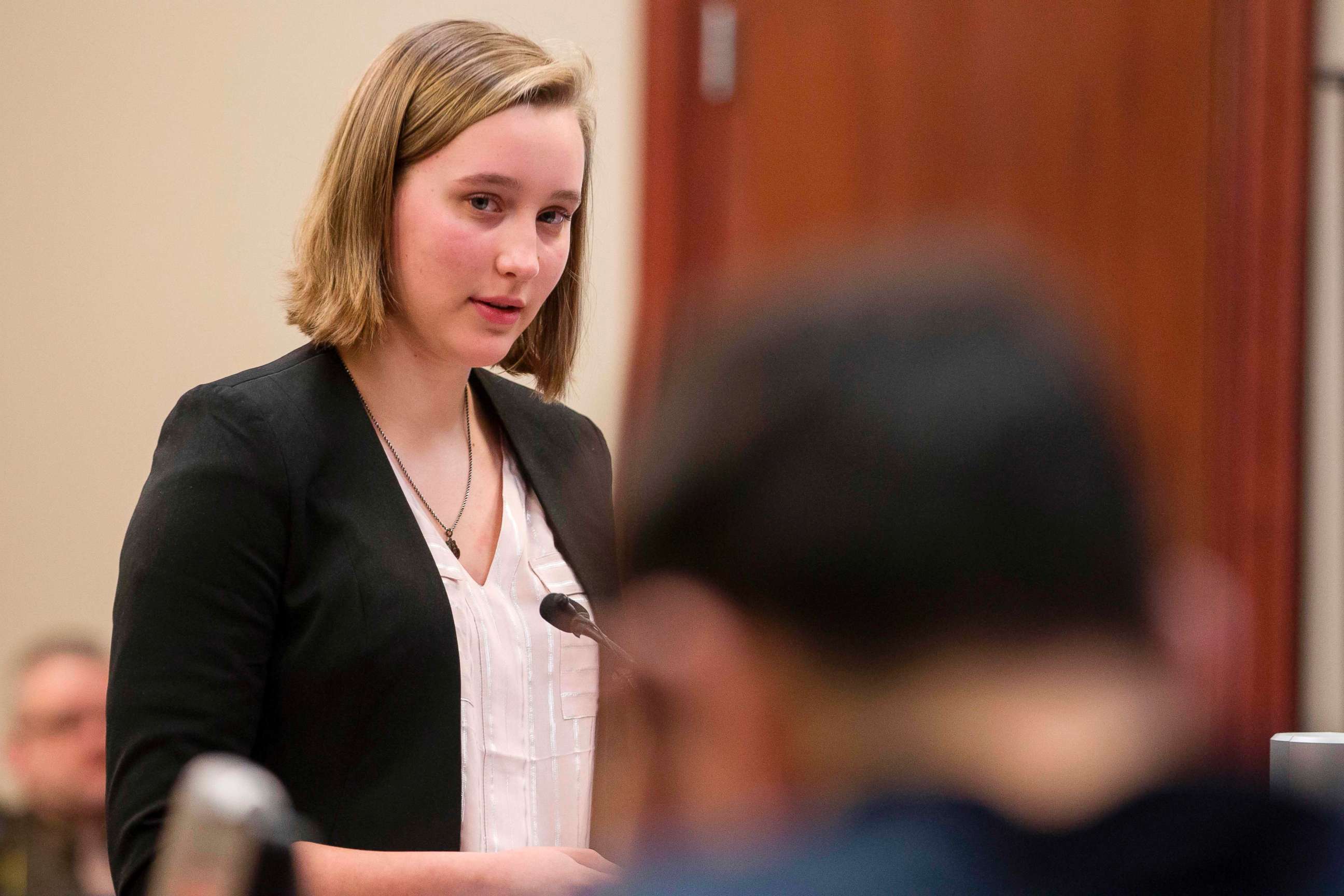 PHOTO: Jessica Thomashow gives her victim impact statement during a sentencing hearing in Lansing, Mich., Jan. 16, 2018.