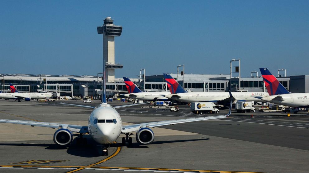 Bronx man arrested at JFK Airport for allegedly seeking to join Taliban