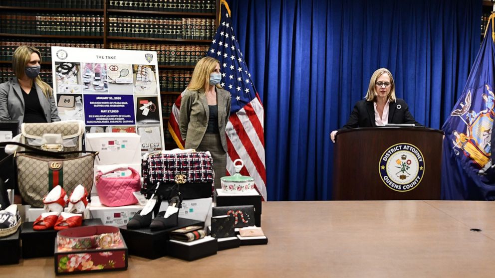 PHOTO: Queens DA Melinda Katz discusses alleged cargo heists while surrounded by evidence at a press briefing on Oct. 29, 2020.
