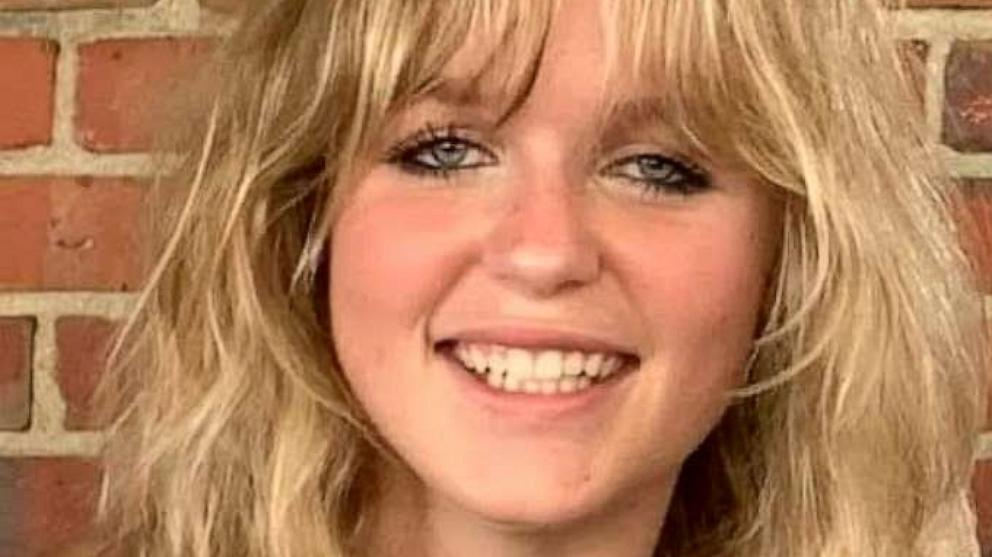 The dad and mom of a faculty pupil in Tennessee are talking out after their daughter was hit by a stray bullet and killed