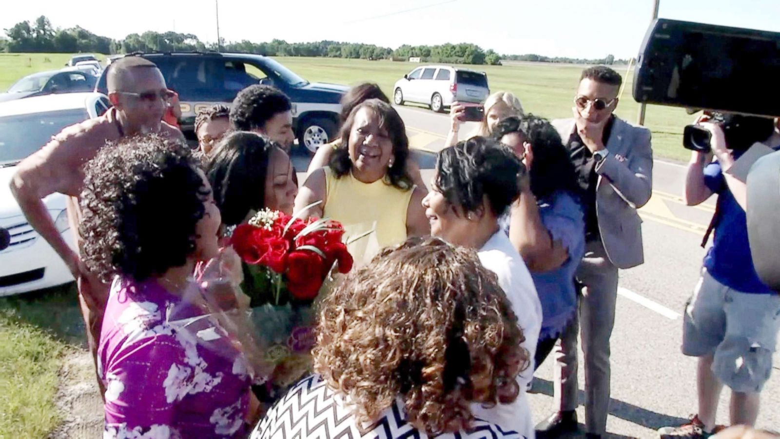 PHOTO: Alice Johnson reunites with her family members June 6, 2018.