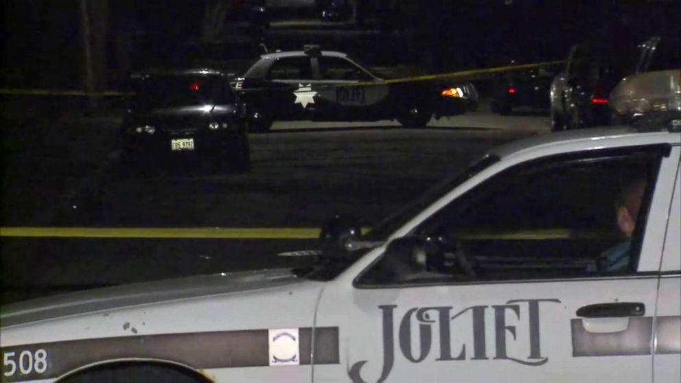 PHOTO: Four dead in apparent murder-suicide in Joliet, Ill.