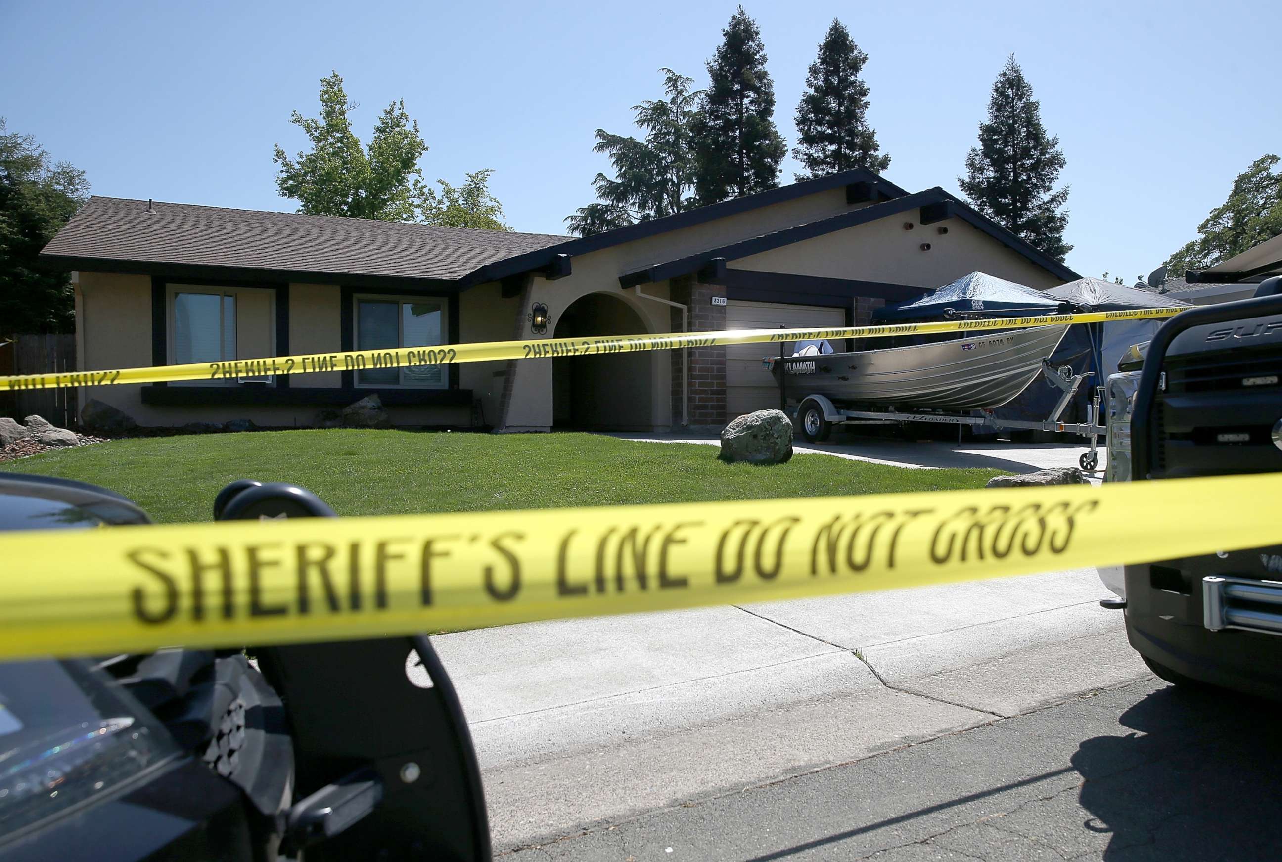 PHOTO: A view of the home of accused rapist and killer Joseph James DeAngelo is pictured on April 24, 2018 in Citrus Heights, Calif.