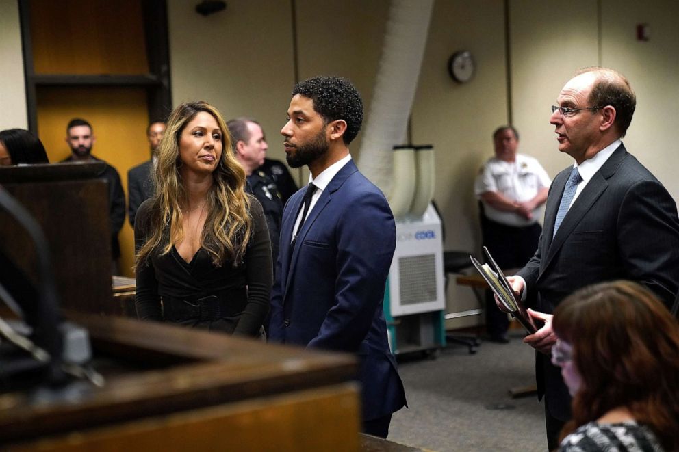 PHOTO: Jussie Smollet appears at a hearing for judge assignment with his attorney Tina Glandian, left, at Leighton Criminal Court Building, on March 14, 2019 in in Chicago.