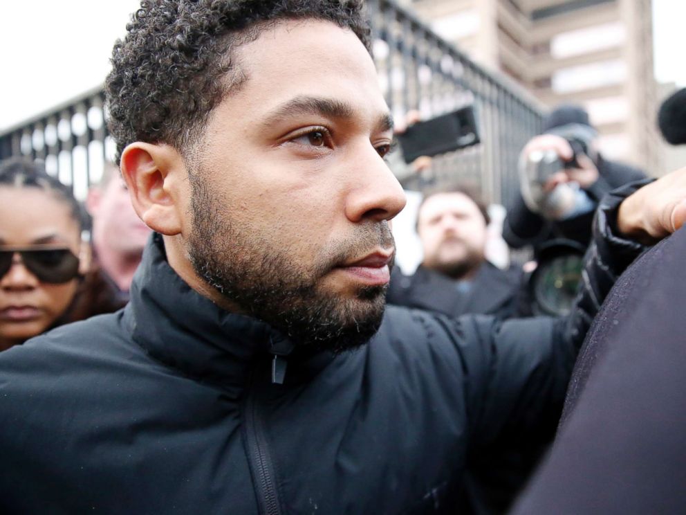 PHOTO: Empire actor Jussie Smollett leaves Cook County jail after posting bond, Feb. 21, 2019, in Chicago.