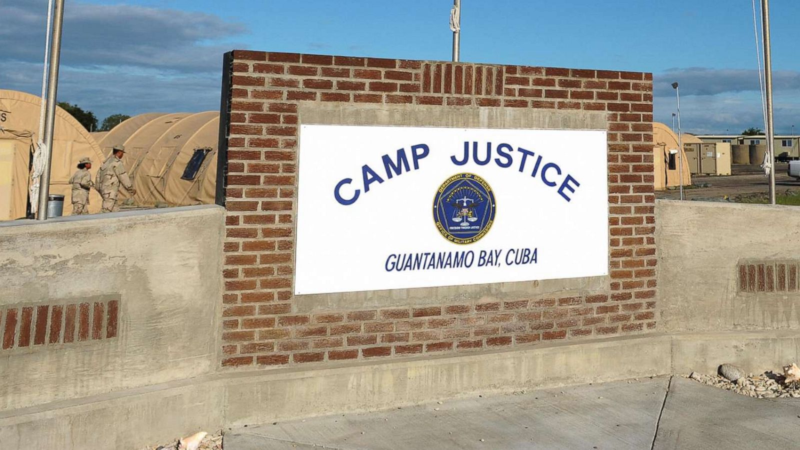 Guantanamo detainees say historic interrogation was 'torture,' despite CIA  psychologist's denial - ABC News