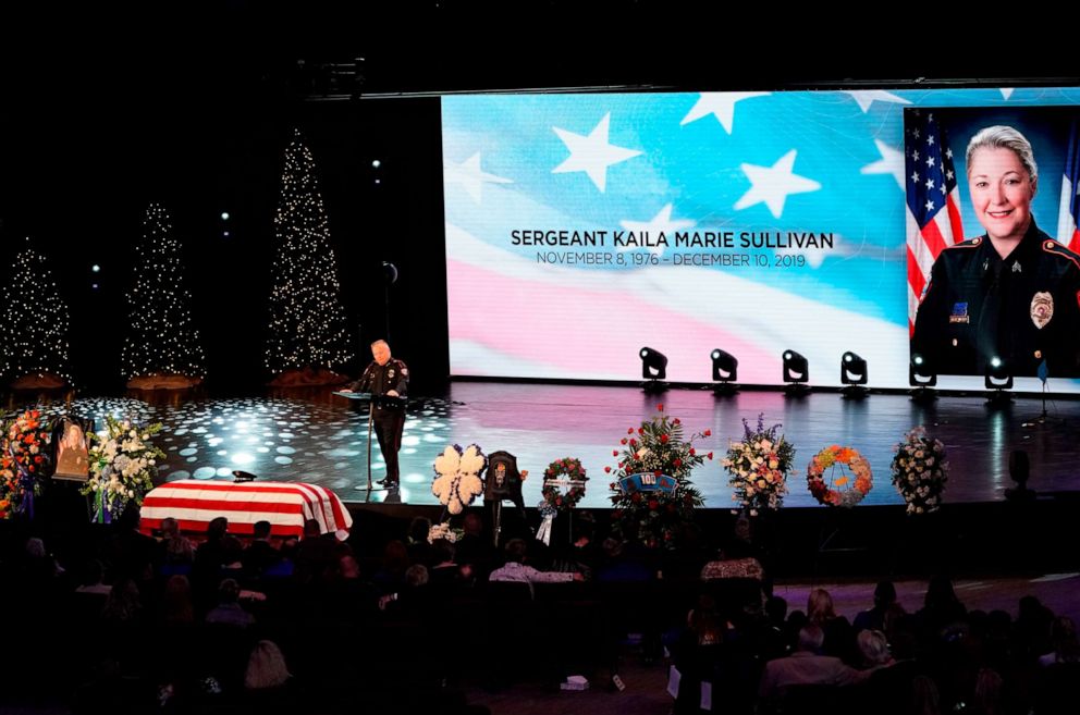 PHOTO: Nassau Bay Police Chief Tim Cromie speaks during the funeral of Sgt. Kaila Sullivan at Grace Church Houston, Dec. 18, 2019. 