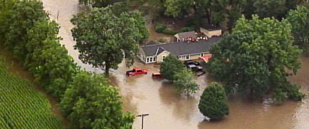 At Least 160 Water Rescues, 1 Death In Kansas City Area Flooding - ABC News