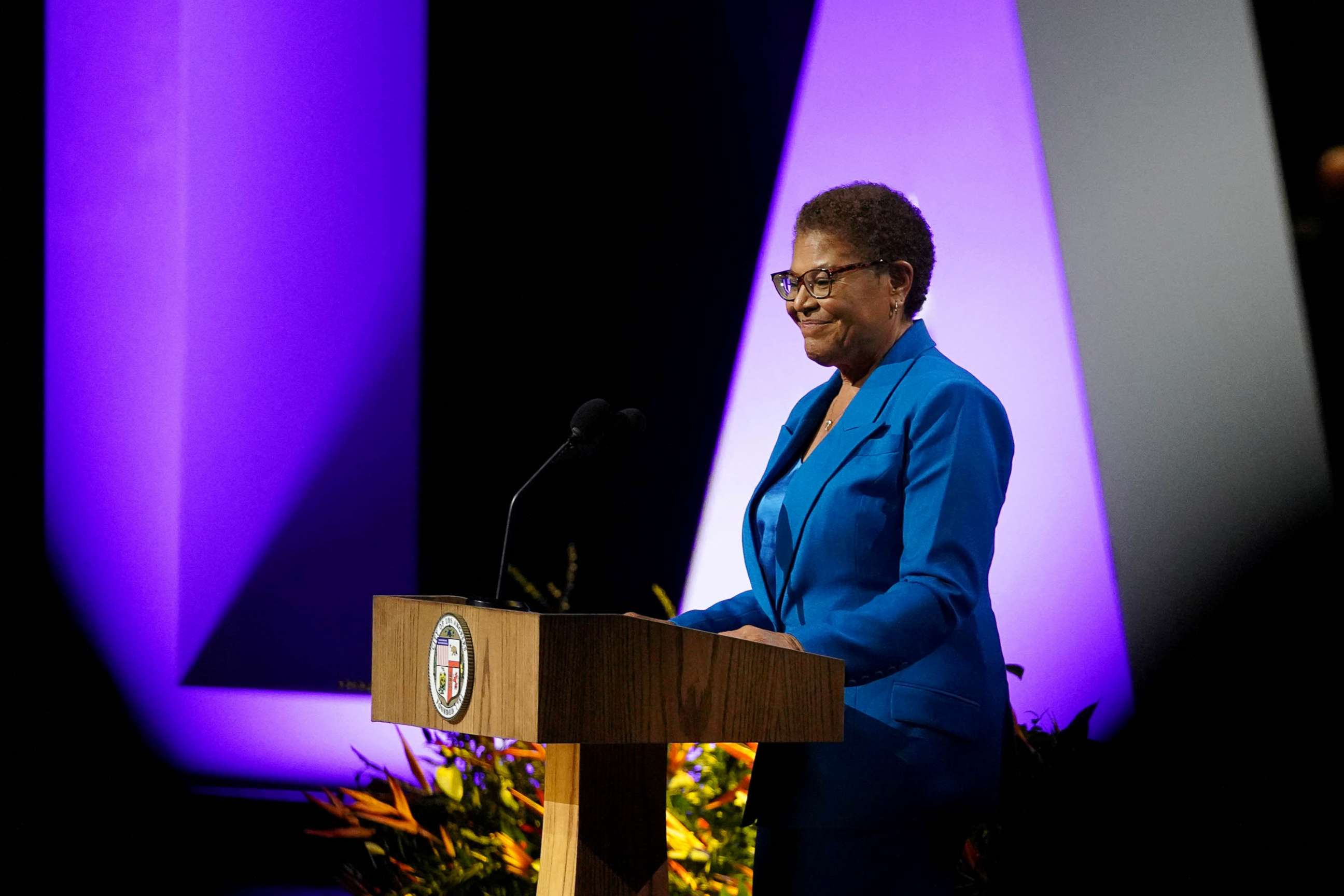 PHOTO: Los Angeles mayor Karen Bass speaks during her swearing in ceremony in Los Angeles  Dec. 11, 2022.