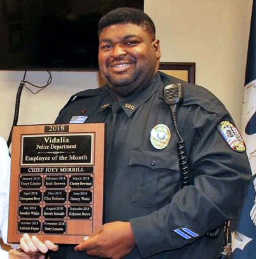 PHOTO: Kejuane Bates, a pastor and police officer in Louisiana, passed away due to the coronavirus on April 1, 2020.