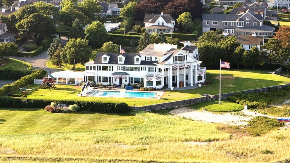 PHOTO: An aerial view of the Kennedy Compound, July 25, 2008, in Hyannisport, Mass.