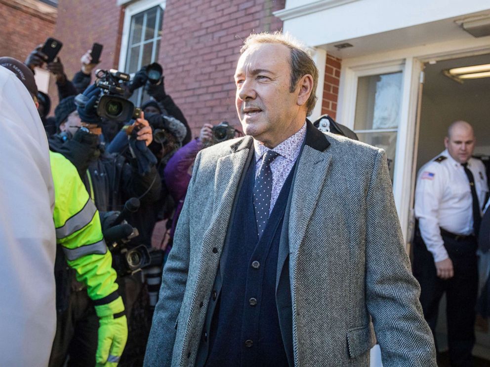 PHOTO: Actor Kevin Spacey leaves Nantucket District Court after being arraigned on sexual assault charges, Jan. 7, 2019, in Nantucket, Mass.