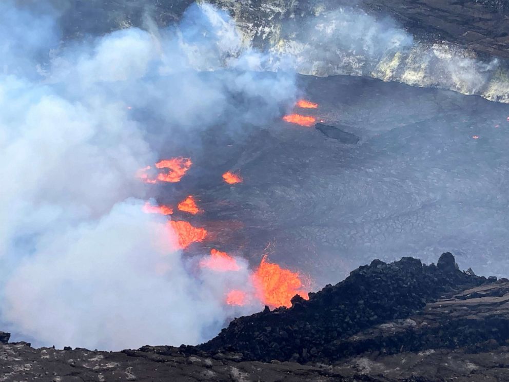 PHOTO: A rising lava lake is seen within Halema'uma'u crater during the eruption of Kilauea volcano in Hawaii National Park, Sept. 29, 2021.
