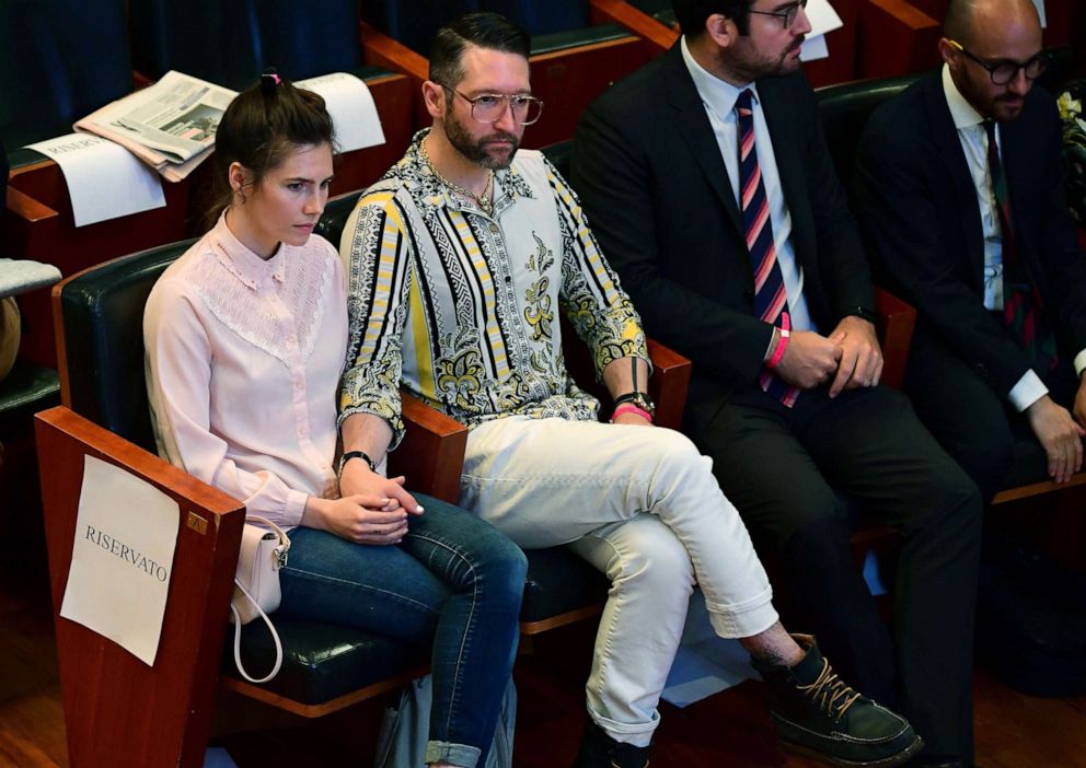 PHOTO: Amanda Knox and Chris Robinson sit at the opening of the "Criminal Justice Festival" at the Law University of Modena, northern Italy, June 14, 2019.
