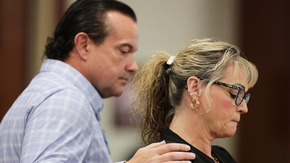 PHOTO: Parents of victim Kaylee Goncalves, Steve Goncalves consoles Kristi Goncalves as she speaks at the sentencing hearing of Bryan Kohberger at the Ada County Courthouse on July 23, 2025 in Boise, Idaho.