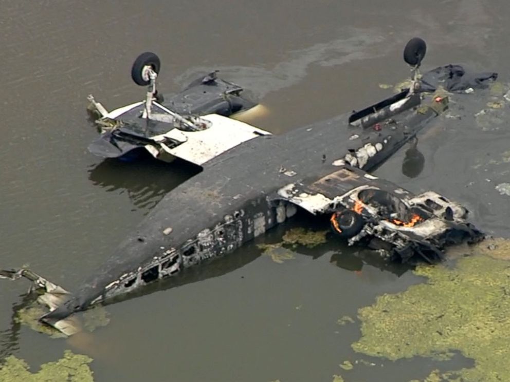 NTSB Investigating Small Plane That Crashed Into Texas Pond - ABC News