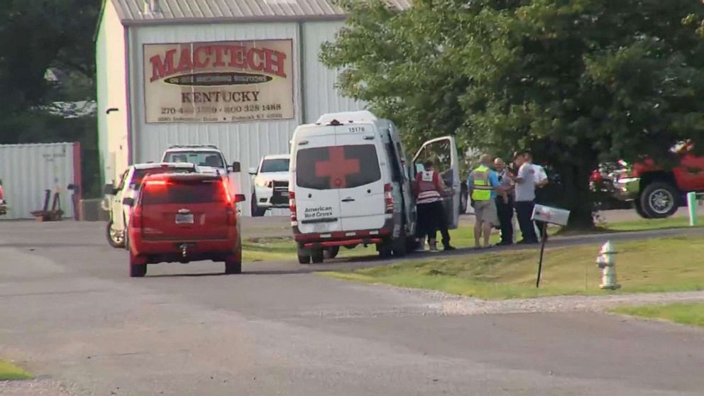 PHOTO: First responders at the scene of an explosion at the Paducah, Ky. Dippin' Dots facility, July 21, 2021.