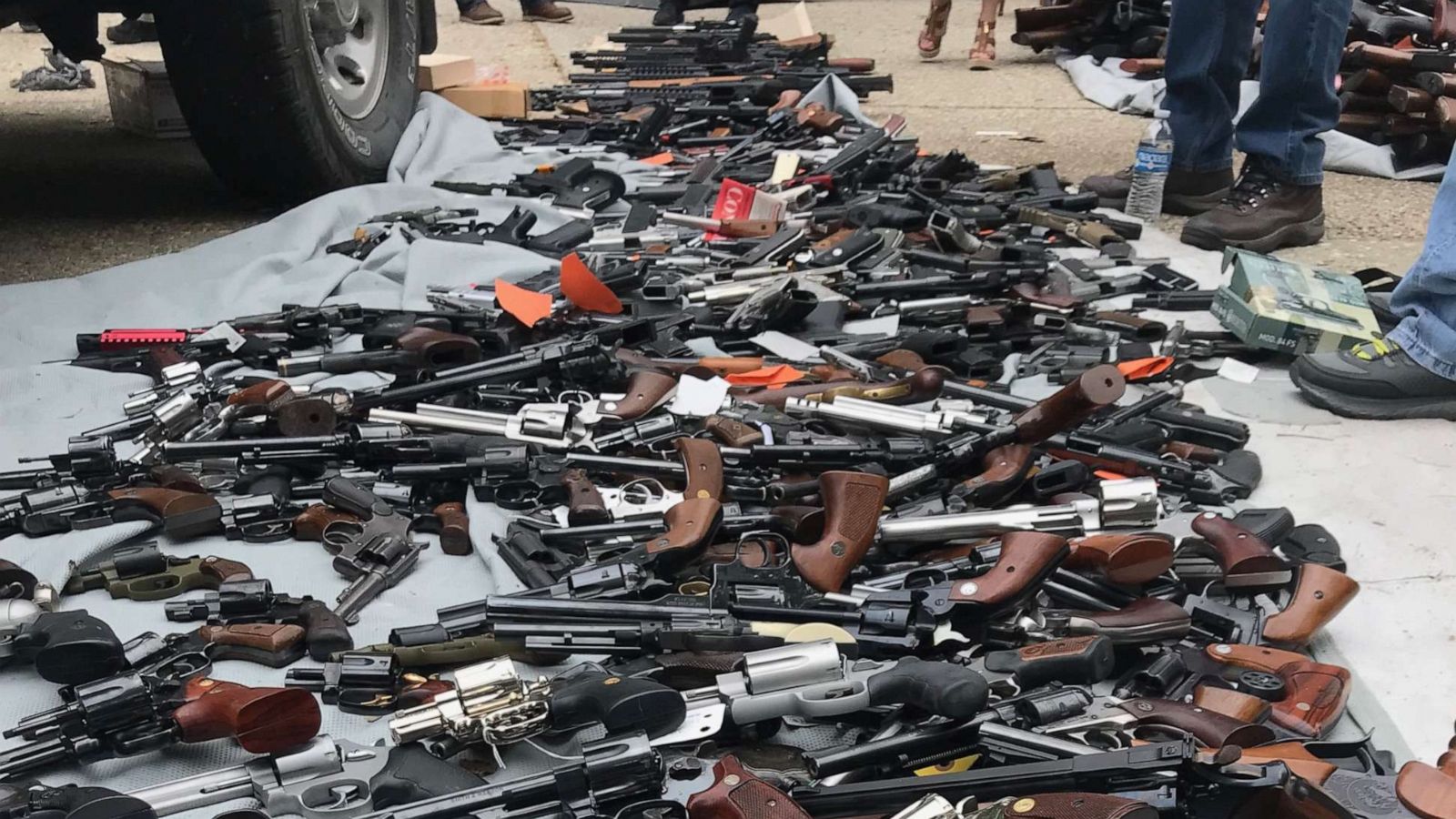 Federal Police Seize 47 Rifles, Ammunition in Rio de Janeiro