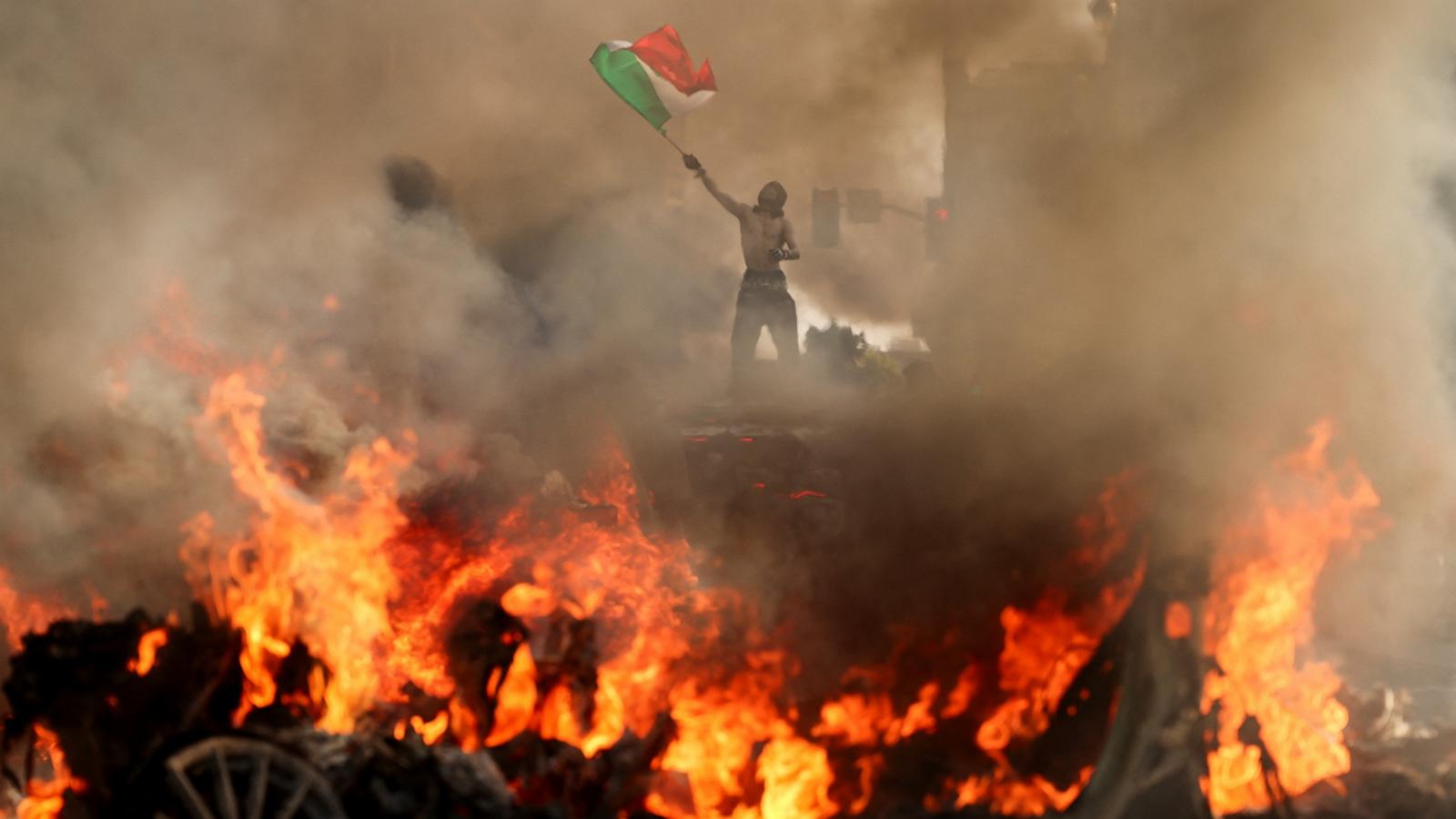 LA immigration protests live updates: Cars in flames as National Guard is deployed
