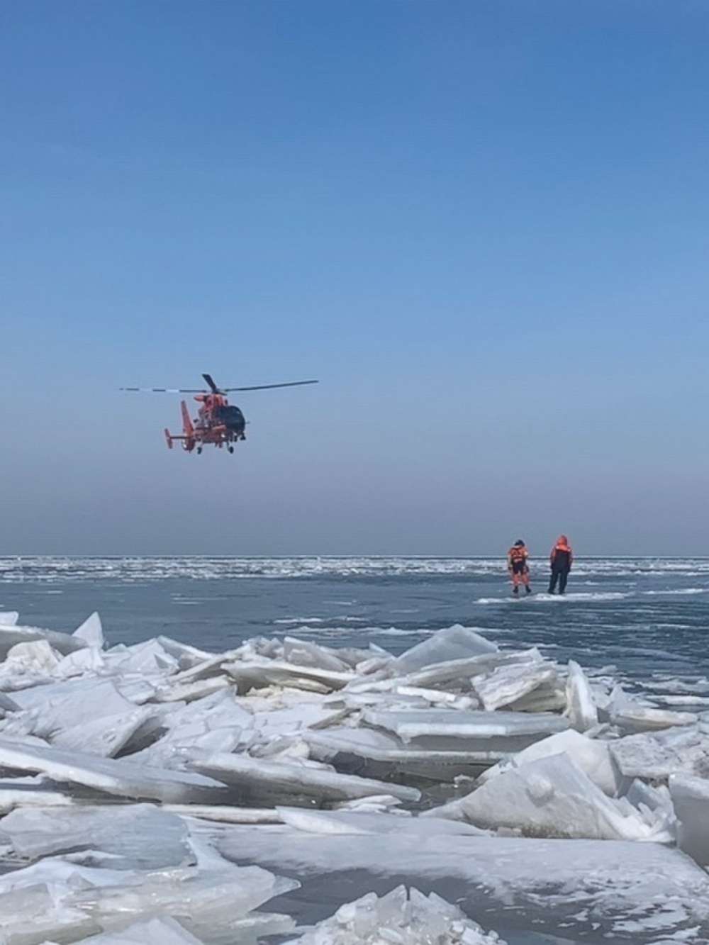 PHOTO: Forty-six ice fishermen were rescued by the U.S. Coast Guard near Catawba Island, Ohio, after becoming stranded on an ice floe on Saturday, March 9, 2019.