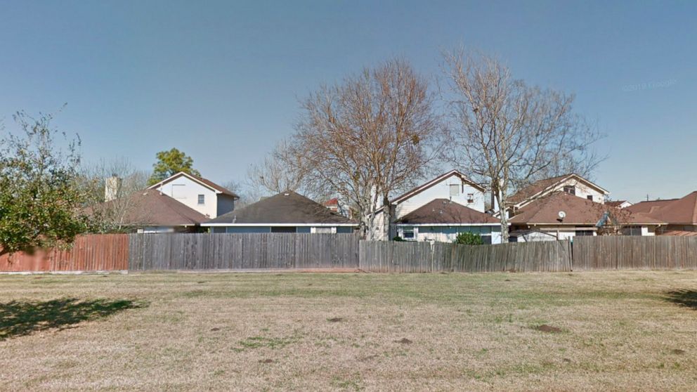 PHOTO: In this screen grab from Google Maps, houses in Lake Jackson, Tx. are shown.