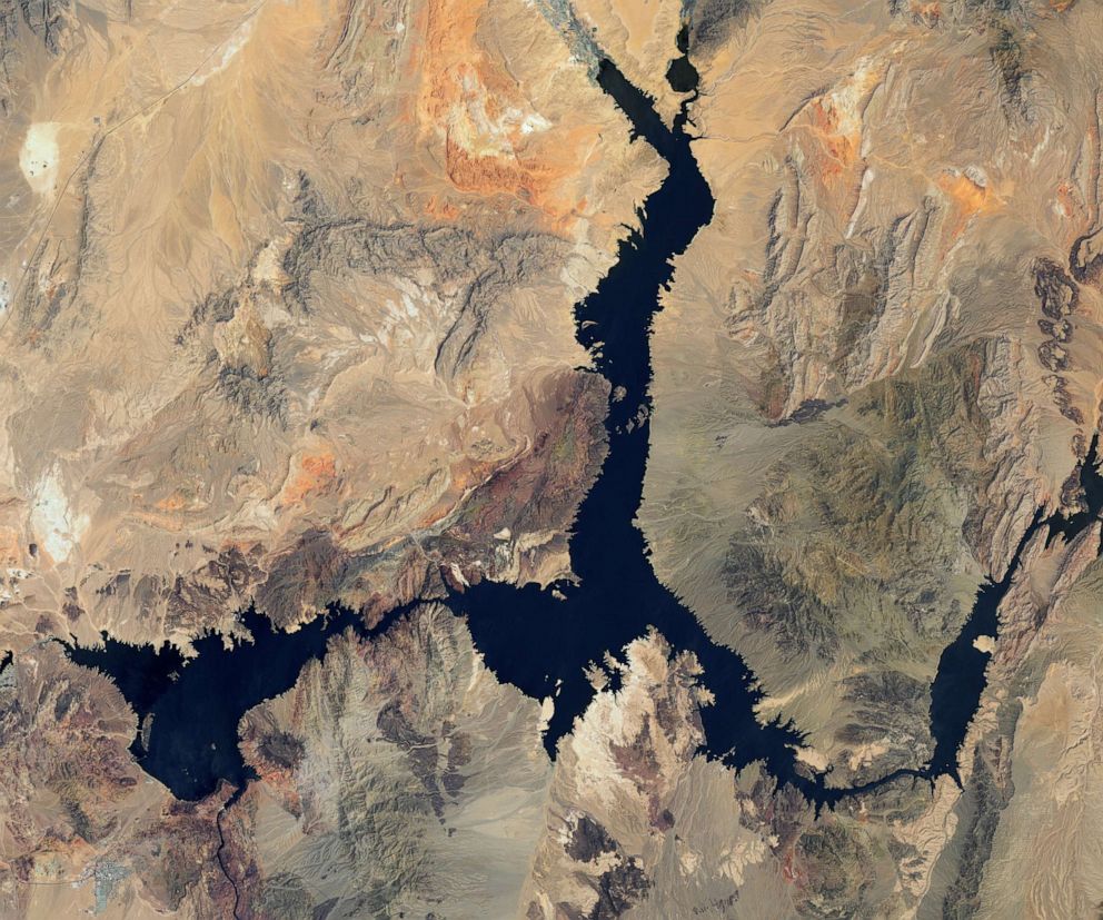 Dramatic satellite images show how much water levels in Lake Mead have